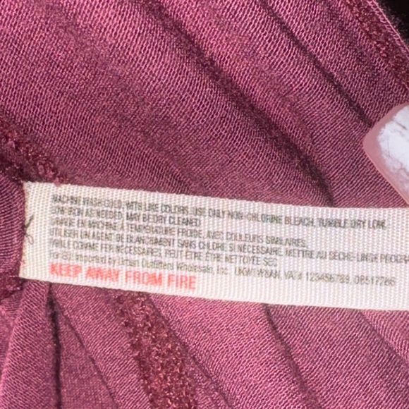 Free People Intimately Mock Neck Split Front Tie Cami - Wine/Bordeaux Size Large - Picture 16 of 16